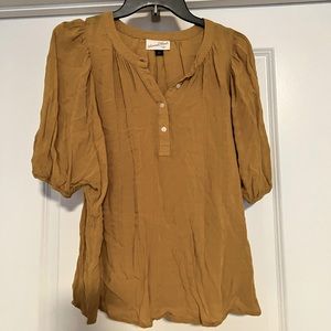 Universal Thread Mustard Yellow Top